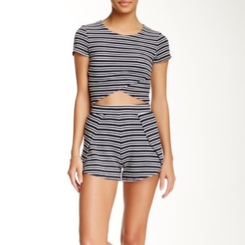 Abound Knot Wrap Set